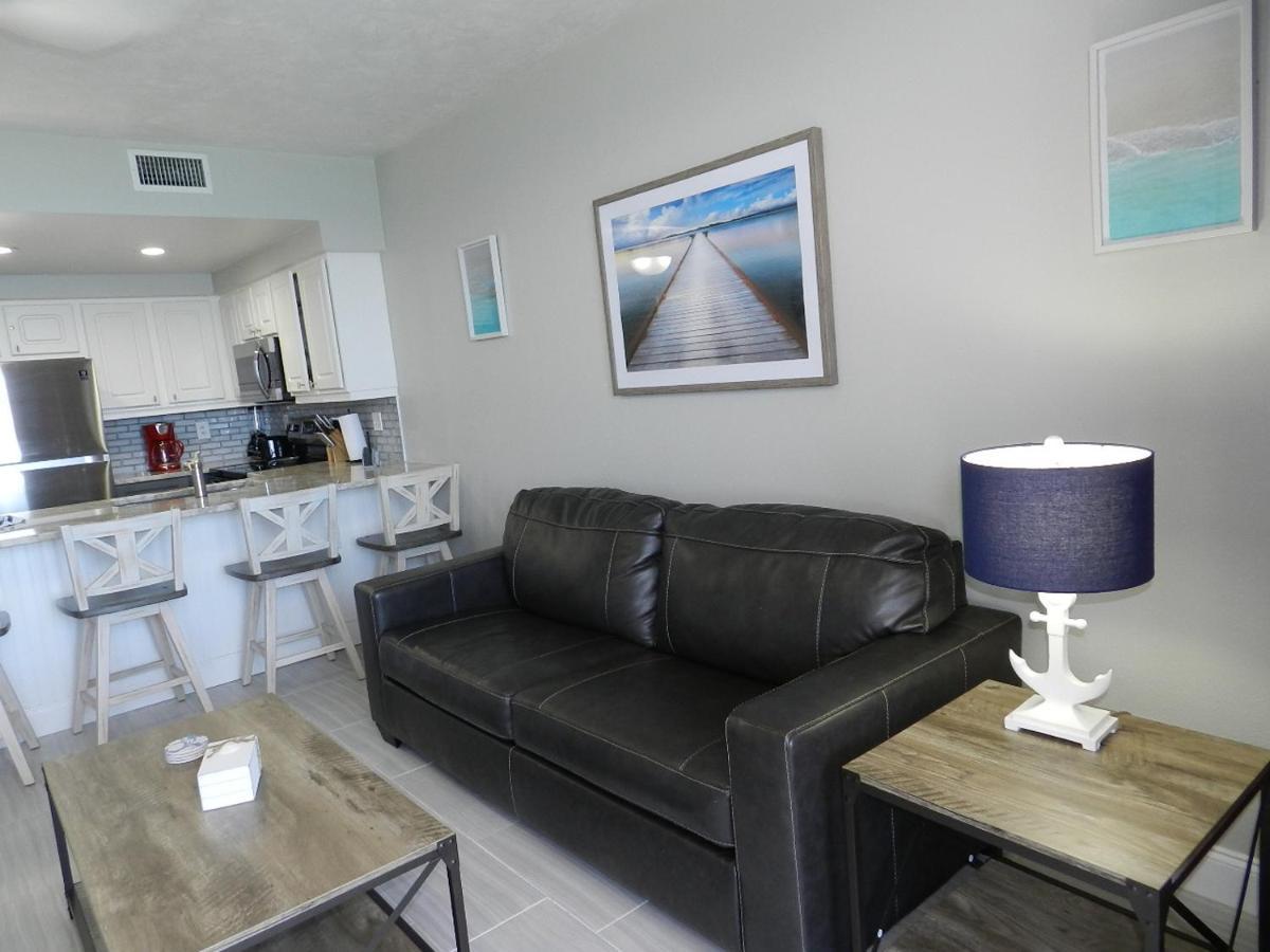 Vacation In Comfort And Luxury - 1 Bedroom Direct Oceanfront - Wyndham Ocean Walk 1706 Apartment