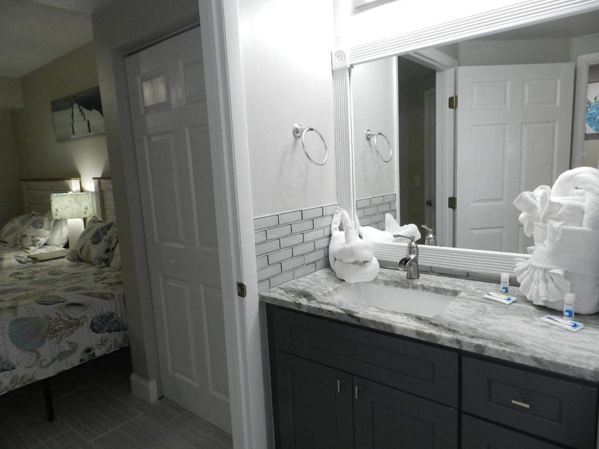 Vacation In Comfort And Luxury - 1 Bedroom Direct Oceanfront - Wyndham Ocean Walk 1706 Daytona Beach